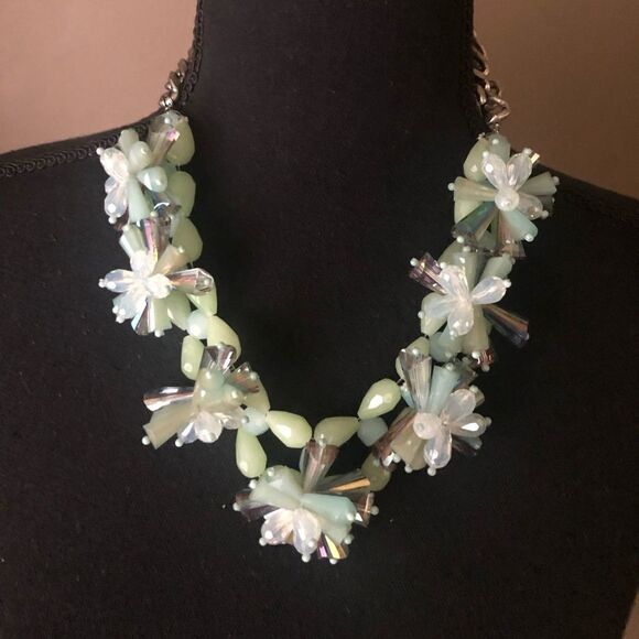 Zara Statement Necklace with Crystals - Picture 1 of 3